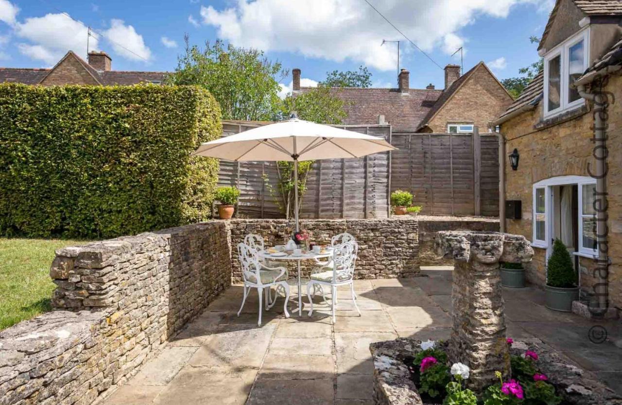 Weir Cottage Bourton-on-the-Water Bagian luar foto