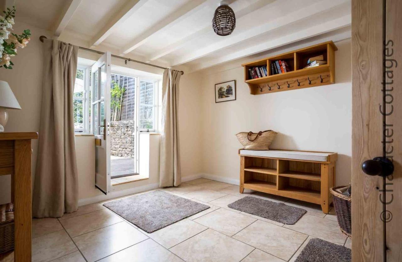 Weir Cottage Bourton-on-the-Water Bagian luar foto